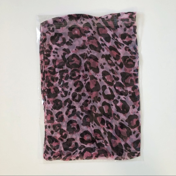 Pink Leopard Print Scarf - Picture 5 of 8